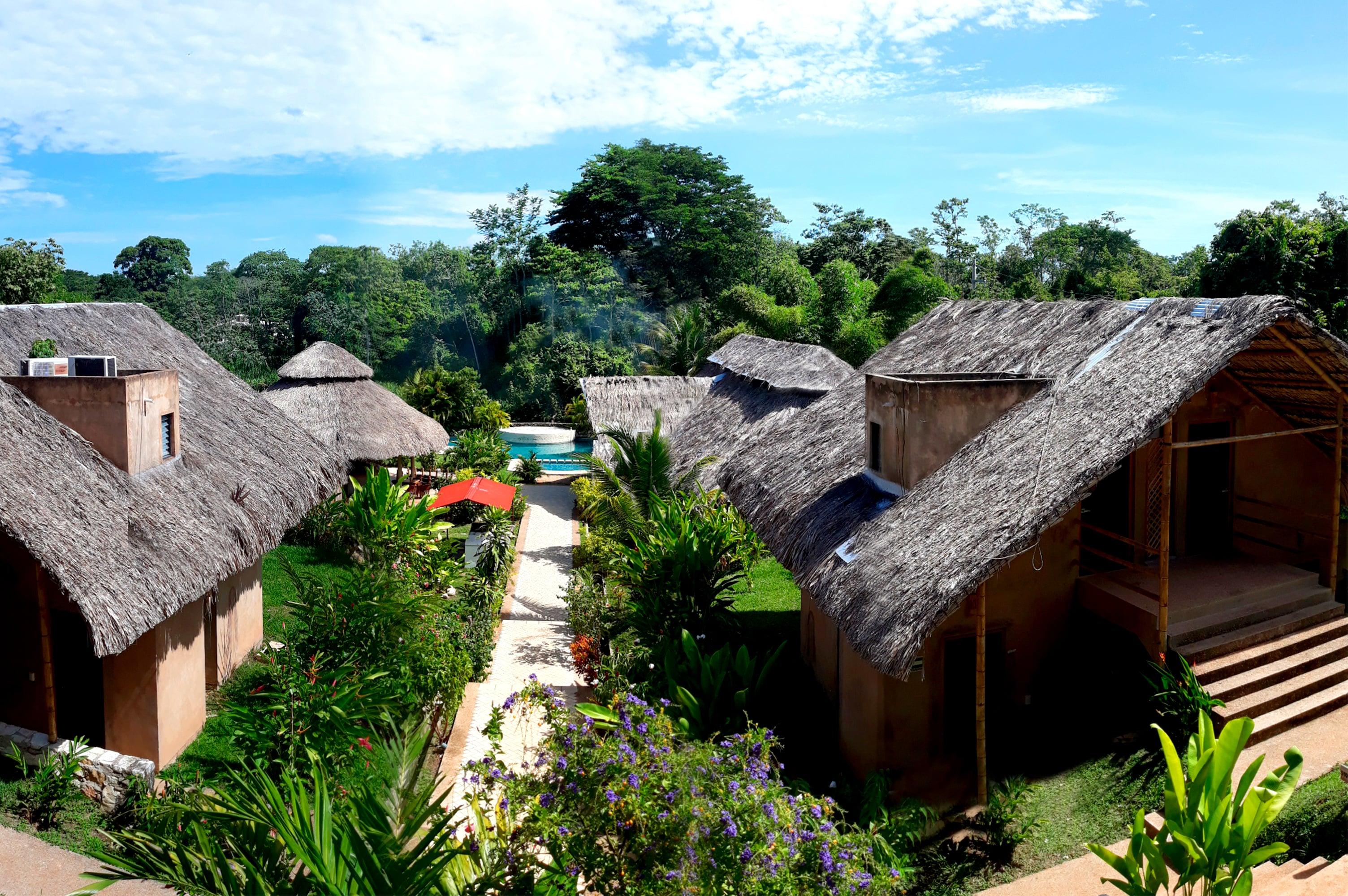 Axkan Palenque, Shows En Vivo & Gastronomia Mar Y Tierra & Travel Agency Exteriör bild